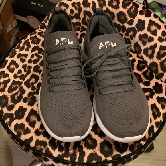 APL Shoes - APL shoes